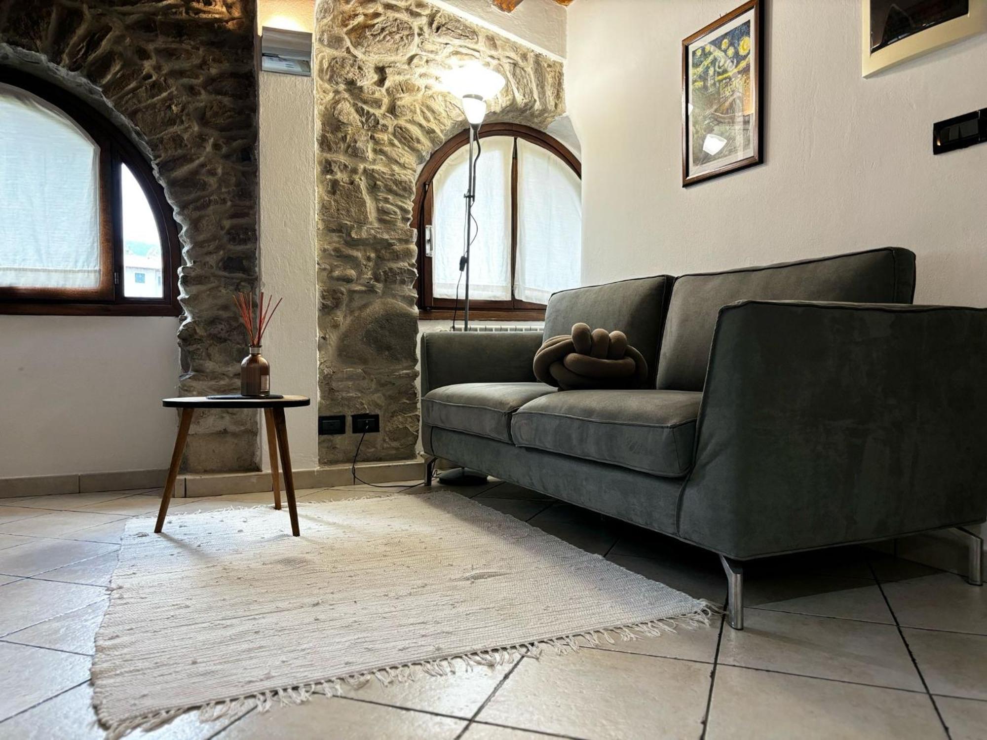 Ferienwohnung Casa Ale Dolceacqua Exterior foto